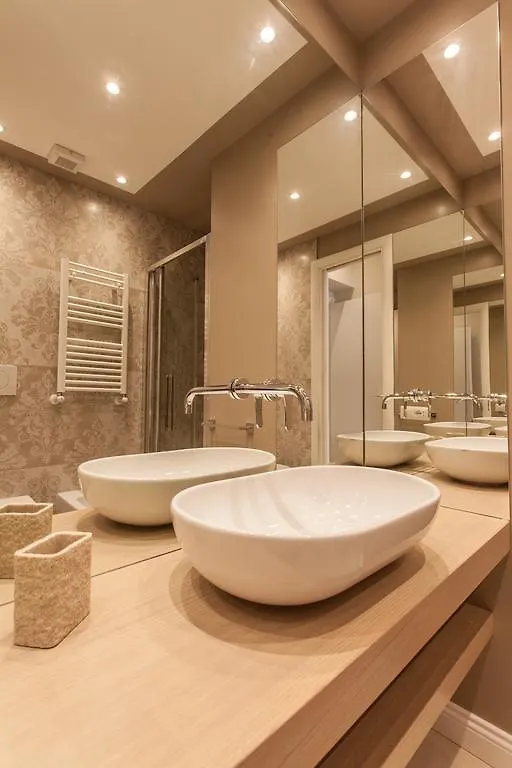 Boschetto 124 Apartment Rome